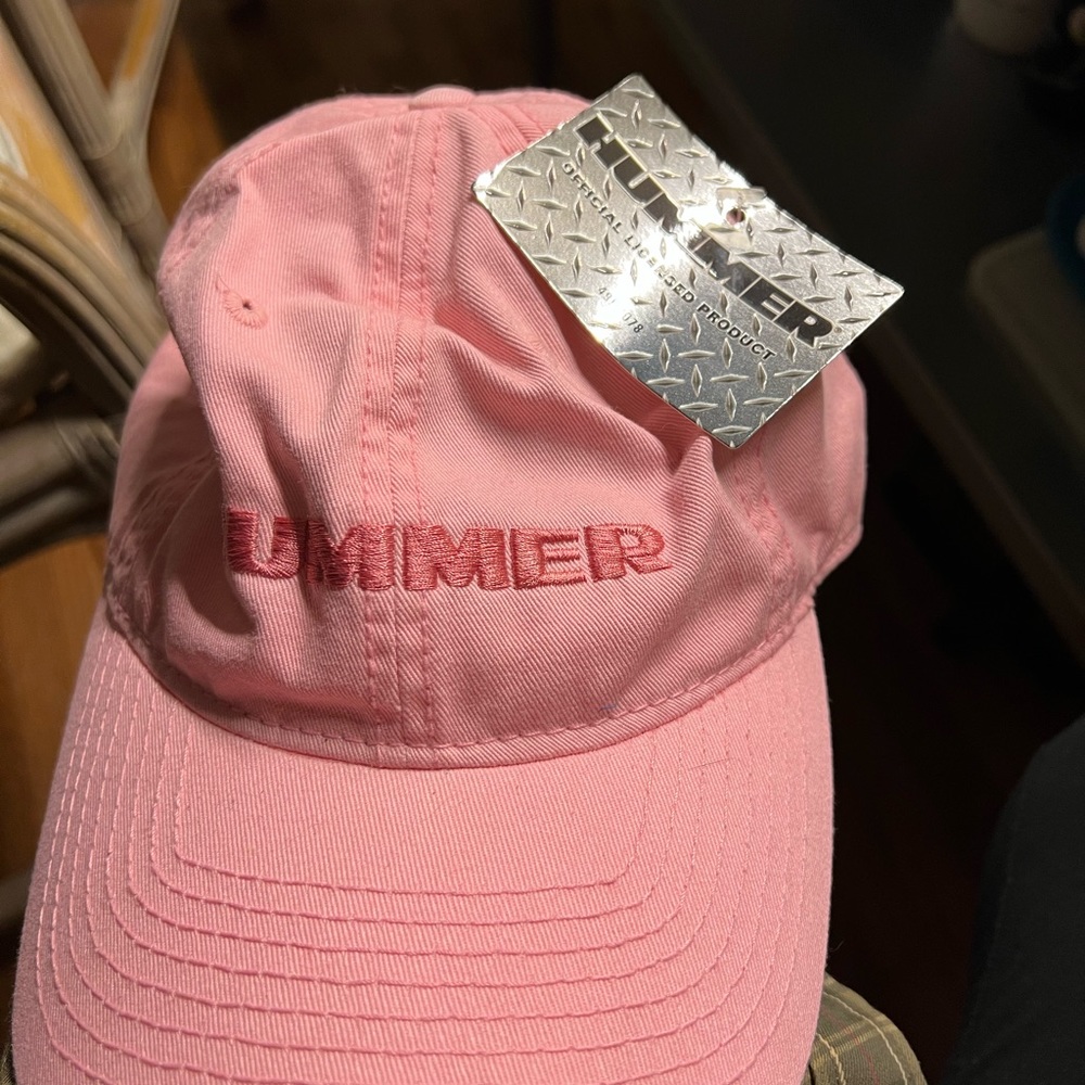 New with tags hummer cap